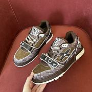 LOUIS VUITTON Trainer 2024 64 - 3