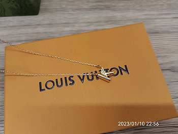 lv necklace K