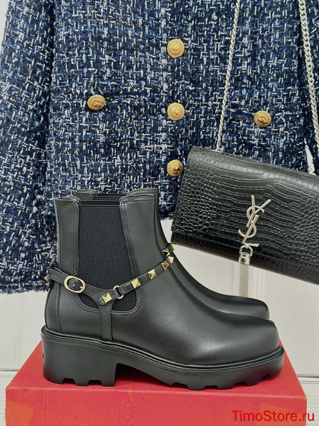 Valentino boots colors - 1