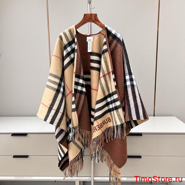 Burberry Shawl Scarf 137x152 100% Cashmere - 1