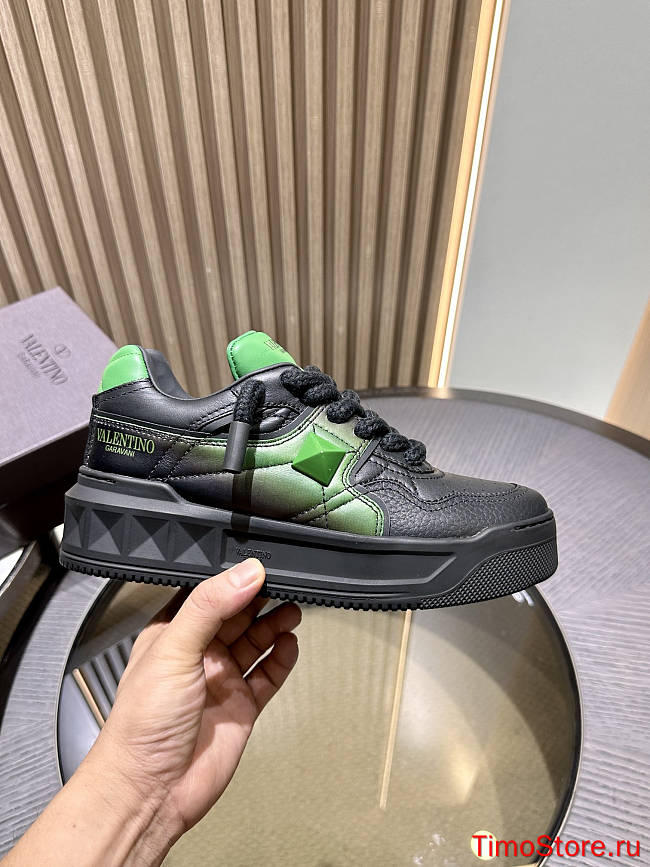 valentino sneaker black and green - 1