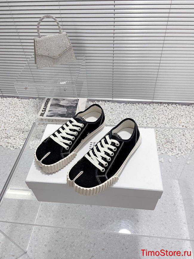 MAISON MIHARA tabi black  - 1