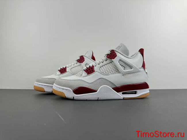 Nike SB x Air Jordan 4 Retro SP 'Varsity Red' SB 2025 DR5415-106  - 1