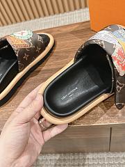 lv slider 1 - 4