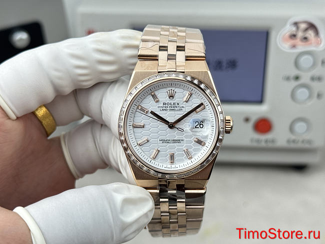 ROLEX Land-Dweller Upgraded Watch 36mm white gold - 1