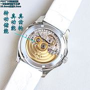 Patek Philippe Aquanaut 5068 series, 35.6mm 2 - 5