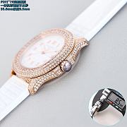 Patek Philippe Aquanaut 5068 series 35.6mm 4 - 5