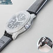 Patek Philippe Aquanaut 5068 series, 35.6mm 5 - 5