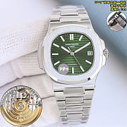 Patek Philippe Nautilus 5711 40mm - 4