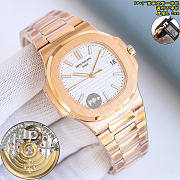 Patek Philippe Nautilus 5711 40mm 2 - 1