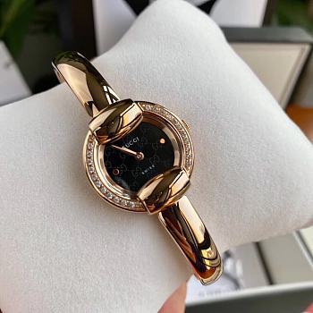 Gucci bracelet watch 25mm
