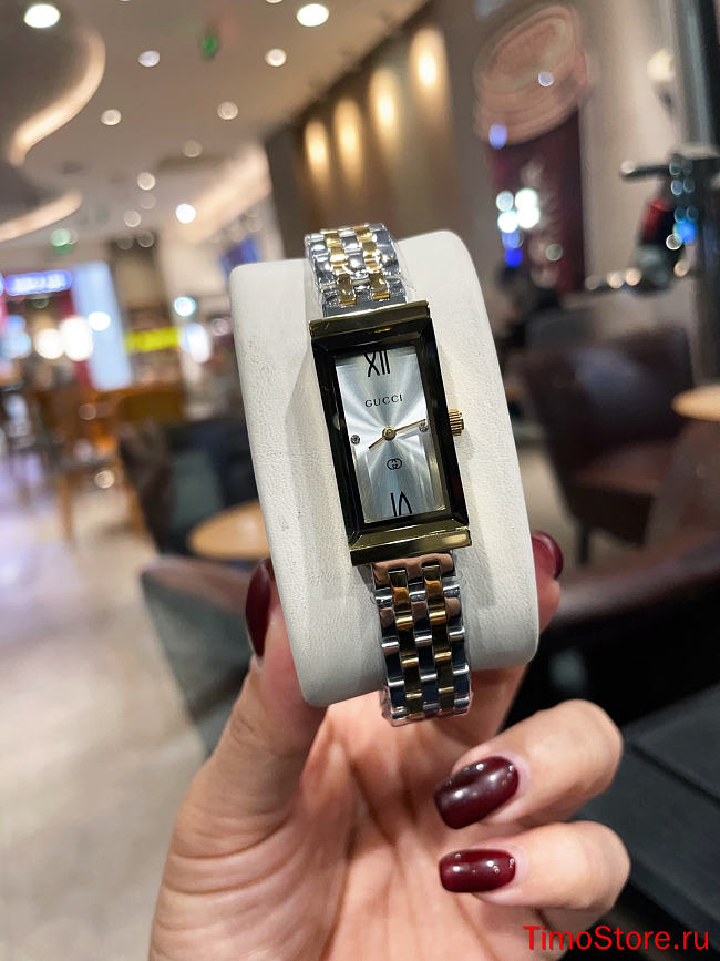 Gucci Women's Watch 35*17mm - 1