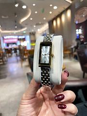 Gucci Women's Watch 35*17mm - 5