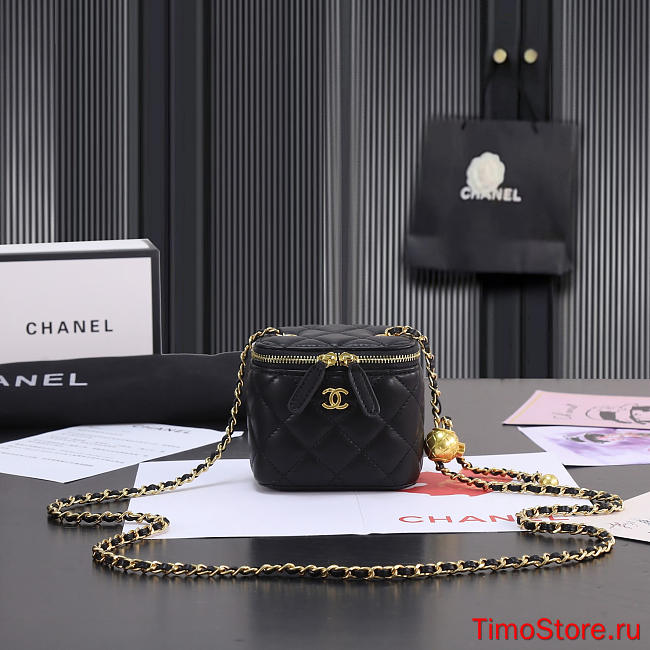 chanel bag black 12.5*12.8.5 - 1