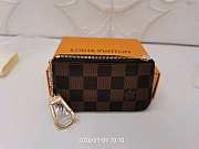 lv wallet - 2