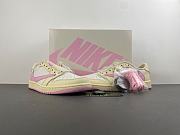 Air Jordan 1 Low OG x Travis Scott  Shy Pink IQ7604-100 - 5